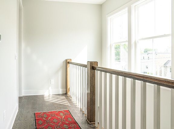 3rd image of 509 Rosedale Ave #E