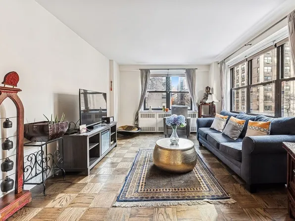 330 3rd Ave APT 3G, New York, NY 10010