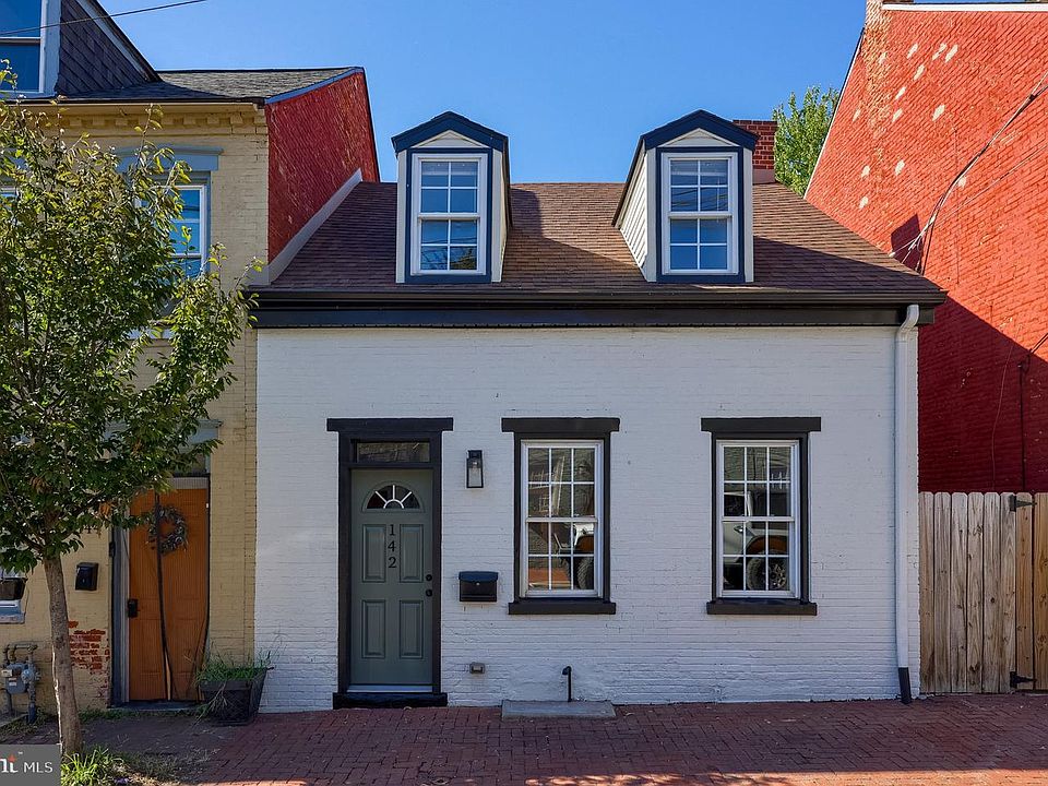 1st image of 142 Howard Ave