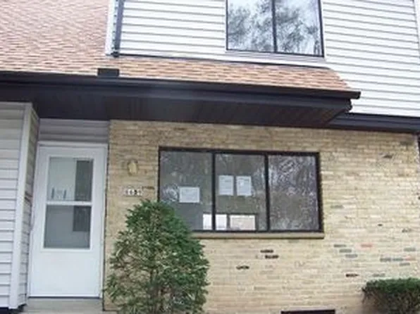 6659 N Bourbon St #64, Milwaukee, WI 53224