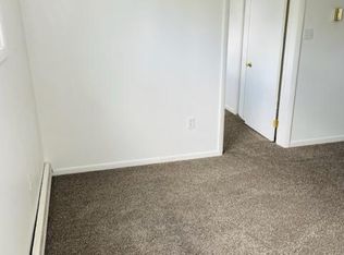 15055 Summit Plz #C, Blue Ridge Summit, PA 17214