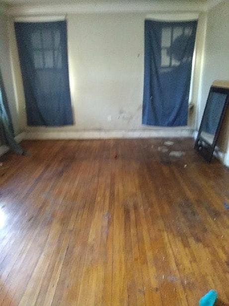 2nd image of 990 Galloway Ave