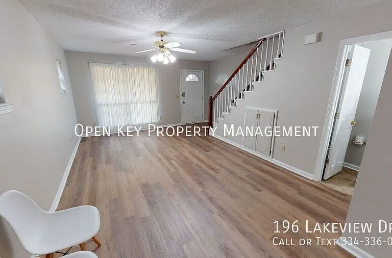 196 Lakeview Dr — Photo 5