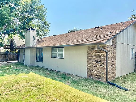 3rd image of 2056 Buggy Whip Ln