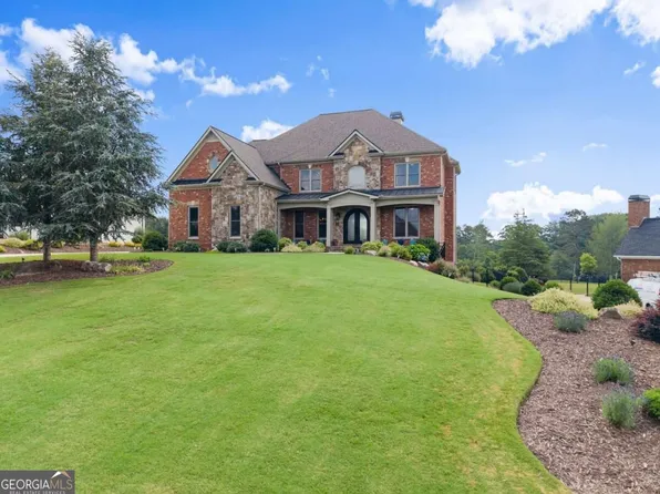 4645 Manor Dr, Gainesville, GA 30506
