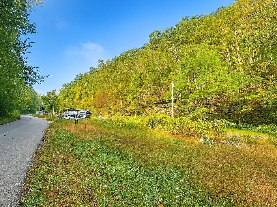2nd image of 6256 Armstrong Creek Rd