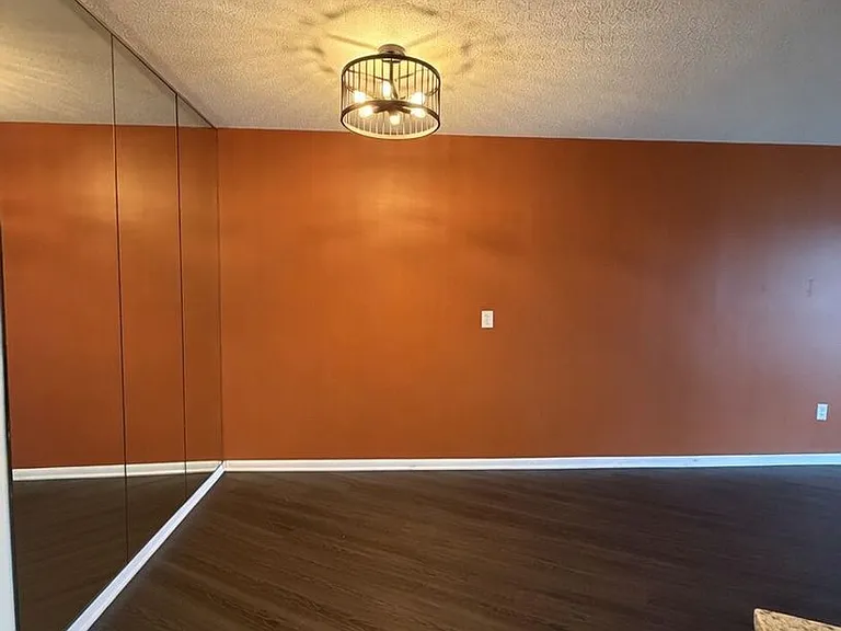 8935 Old Cedar Ave S #202 — Photo 6