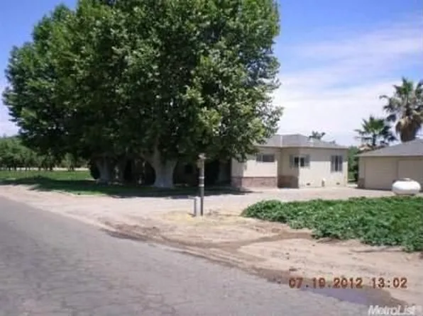 5254 Walnut Ave, Hughson, CA 95326
