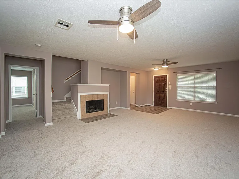 29314 Legends Bluff Dr — Photo 3