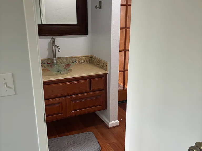 111 Westmoor Dr — Photo 5