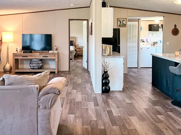 138 Quail Run Cir, Wilsonville, AL 35186