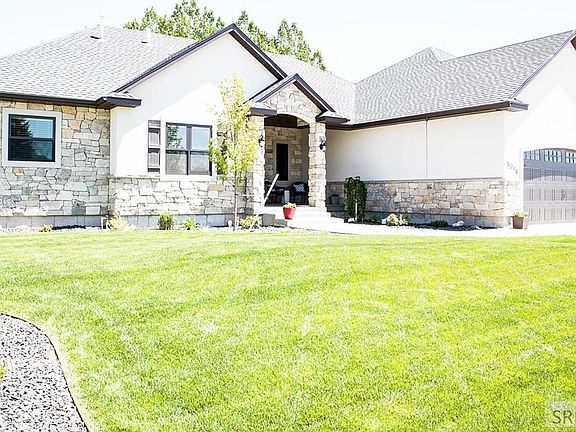 3rd image of 5210 Shadow Creek Dr