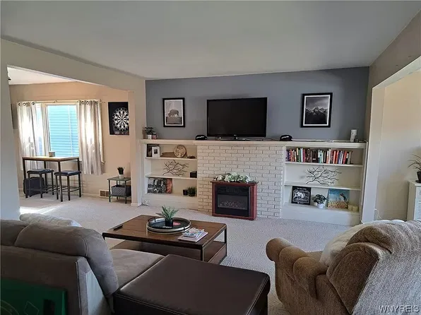 51 N Park Ave, Buffalo, NY 14216