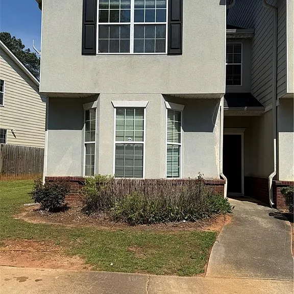 2324 Coach Way — Photo 9