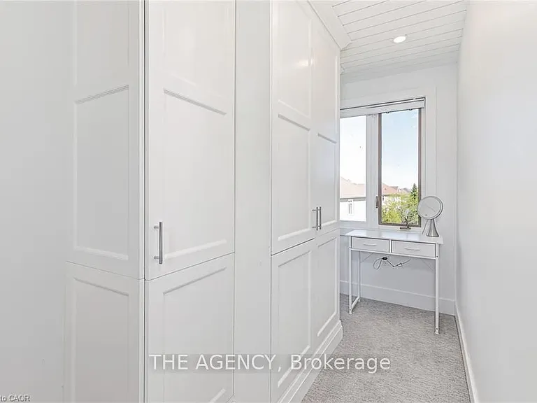 129 Venture Blvd — Photo 26