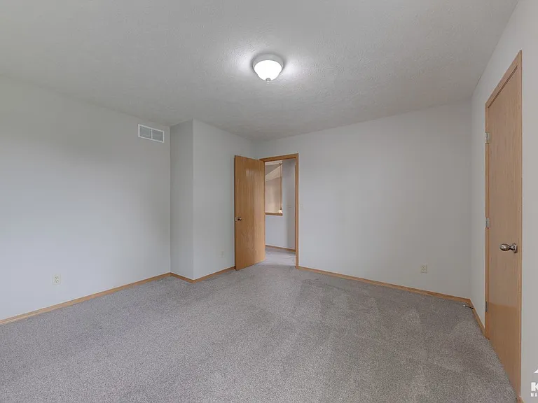 511 N Bristol Ct #A — Photo 21