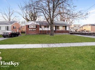 7033 Acre Dr, Cincinnati, OH 45239