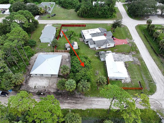 5th image of 786 12th Avenue