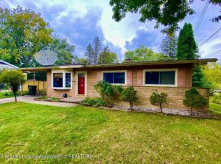 3615 Schlee St, Lansing, MI 48910