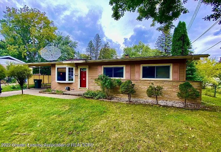 3615 Schlee St photo 1