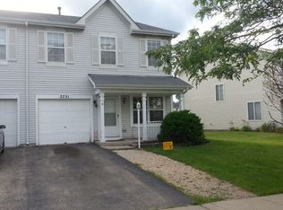 2751 Cedar Glade Dr, Naperville, IL 60564