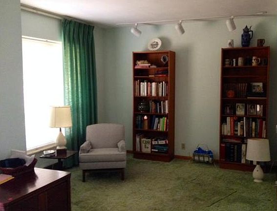 2nd image of 9214 Kenstan Ct