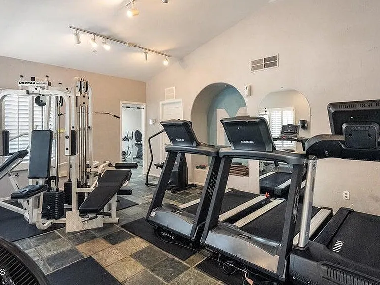 6885 E Cochise Rd #142 — Photo 45