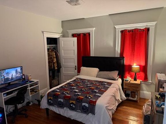 2nd image of 36 Brainerd Rd #2
