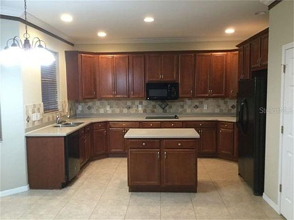 3rd image of 10510 Deerberry Dr