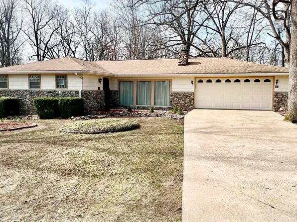 301 Fawn Rd, Mountain Home, AR 72653