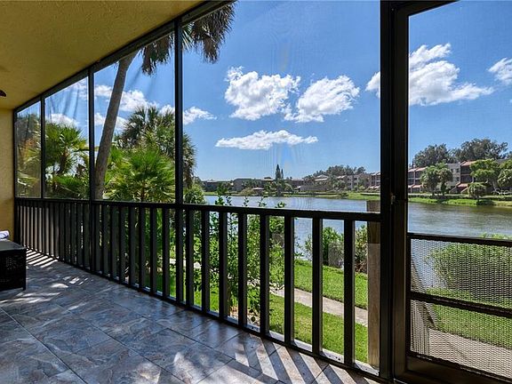 2nd image of 5371 Lake Arrowhead Trl