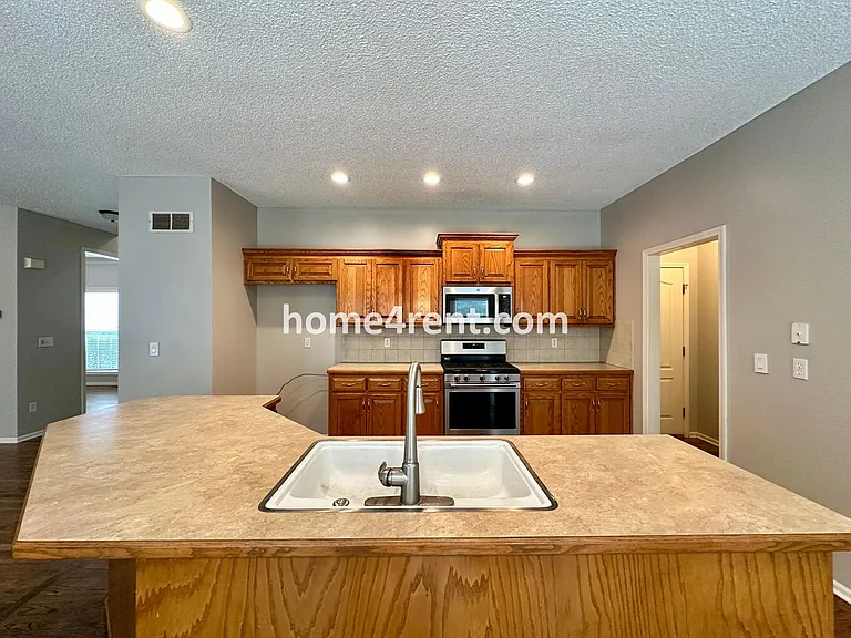 17825 W 160th St — Photo 21