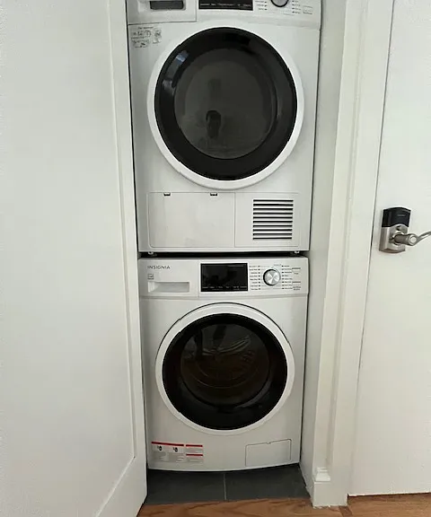 Washer + Dryer