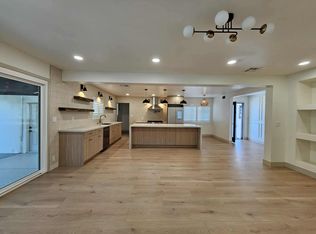 114 S Emerald Pl, Anaheim, CA 92804
