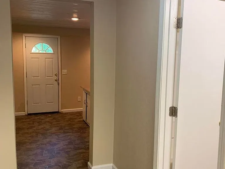 1444 N Sherman Ave — Photo 21