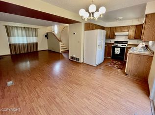 245 Fall Leaf Cir, Anchorage, AK 99504