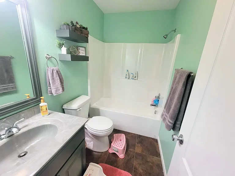 22929 Revelation Rd — Photo 4