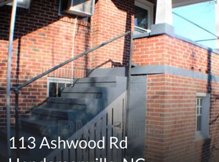 113 Ashwood Rd, Hendersonville, NC 28791