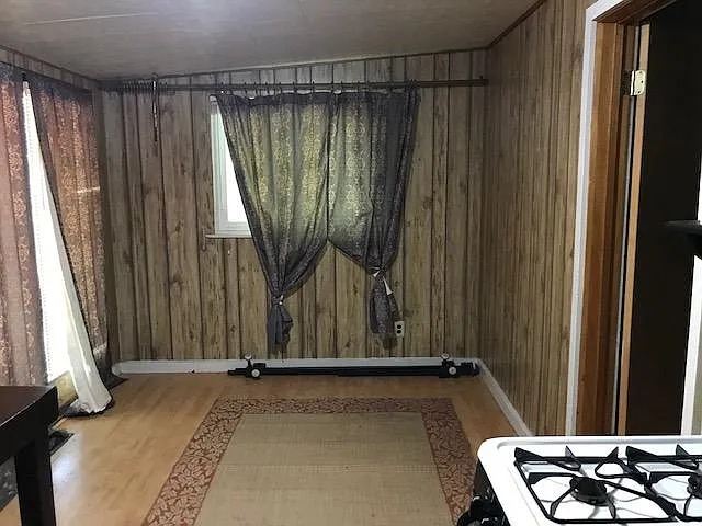 1 bed, 425 sqft, $950 — Photo 3