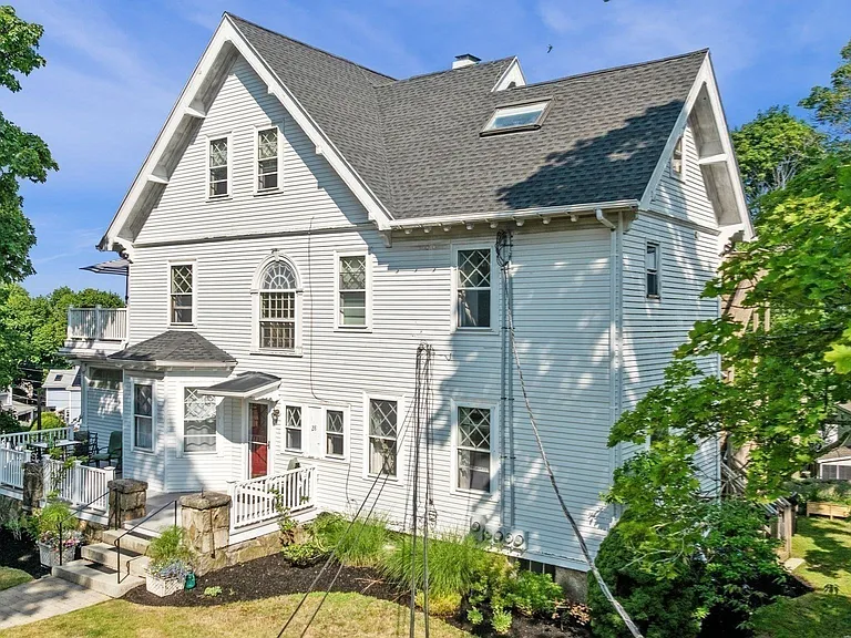 28 Columbus Ave #4 — Photo 16