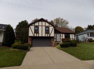 1162 Amy Ave, Erie, PA 16504