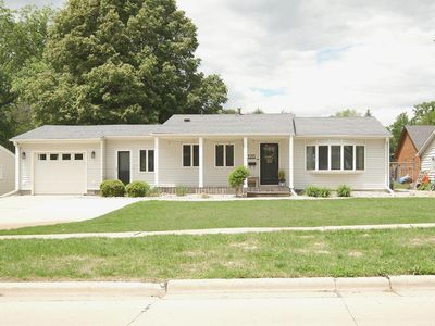 120 Frankfort Ave SE, Orange City, IA, 51041