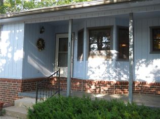 1 Beaconsfield Ln, Bella Vista, AR 72714