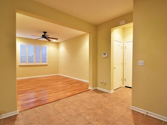 4th image of 4930 Trouville Ln