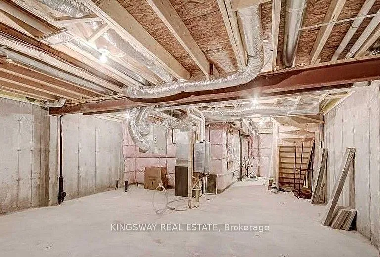 16 Bradbury Rd — Photo 9