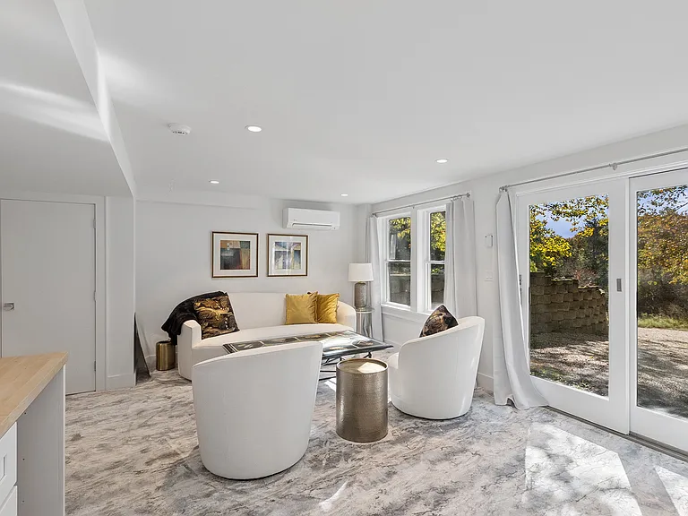 64 Three Mile Harbor Dr — Photo 23
