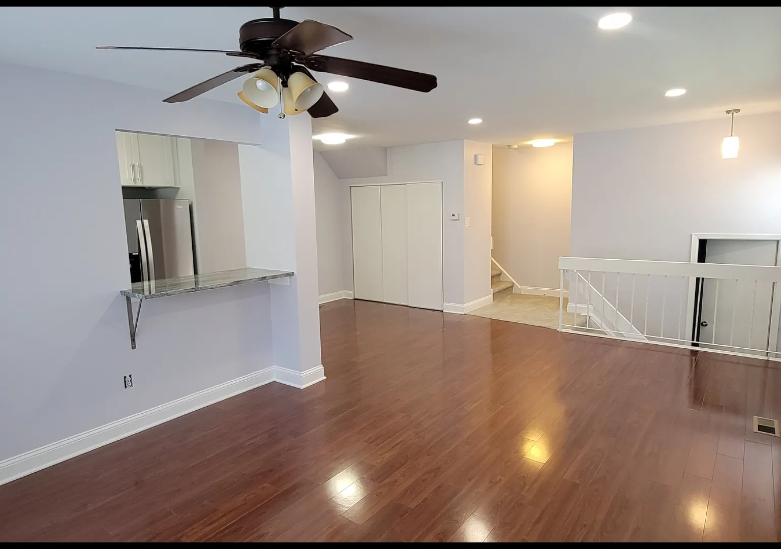 9337 Neil Rd — Photo 1