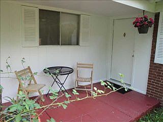 2nd image of 702 W 51st St