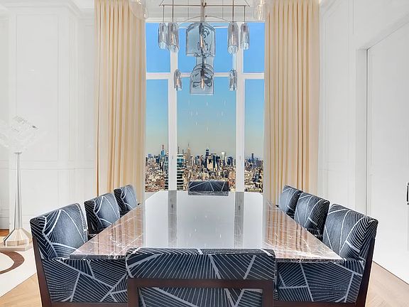 5th image of 30 Park Pl #77A