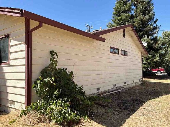 3rd image of 18345 Spyglass Rd